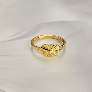 Aurizette | Sunray Ring 18K Gold Aurevea Atelier