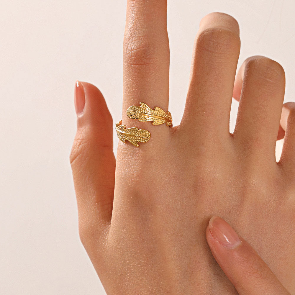 Janirelle | Coral Ring 18K Gold Aurevea Atelier