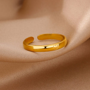Leiannora | Love Ring 18K Gold Aurevea Atelier