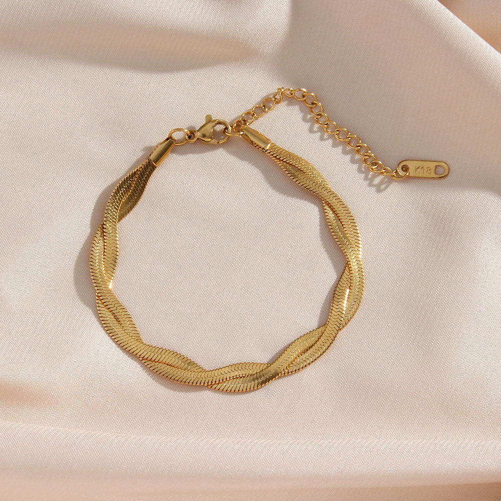 Madiorelle | Twisted Armband 18K Gold Aurevea Atelier