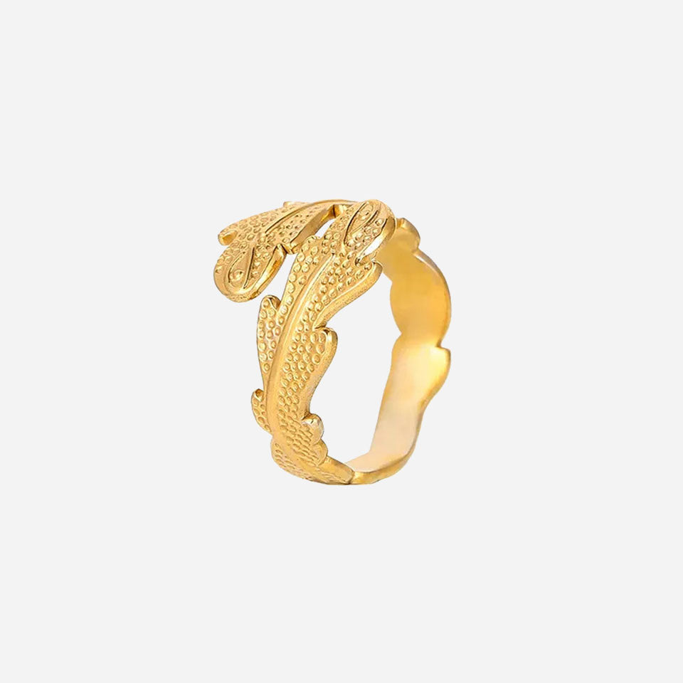 Janirelle | Coral Ring 18K Gold Aurevea Atelier