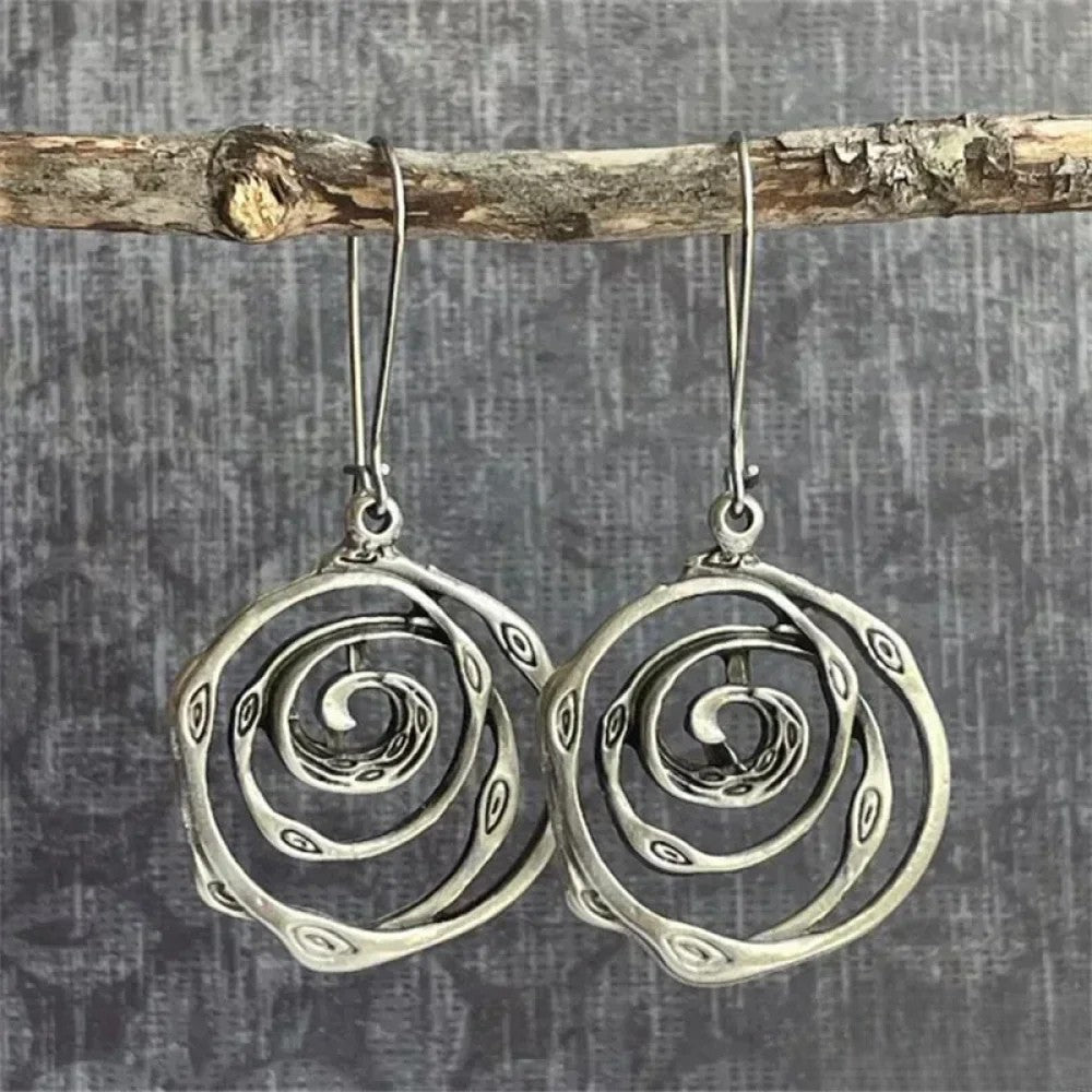 Retro Silver Earrings in Labyrinth Design Aurevea Atelier