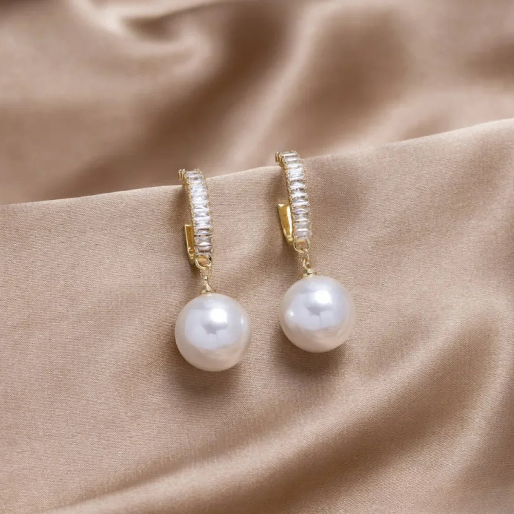Elegant Earrings with Pearls and Zirconia Aurevea Atelier