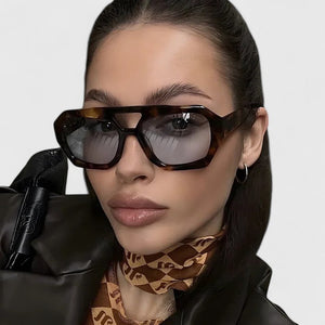 Zhaylinn | Elegant Sunglasses Aurevea Atelier