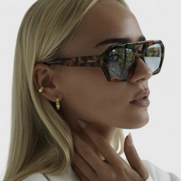 Zhaylinn | Elegant Sunglasses Aurevea Atelier