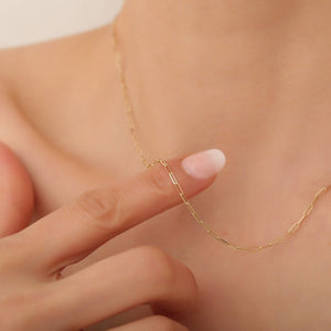 Tiaralynn | Small Paper Necklace 18K Gold Aurevea Atelier